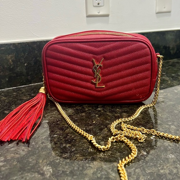 SAINT LAURENT Lou Mini Monogram Ysl Quilt Calf Camera Bag In Red - Picture 2 of 4